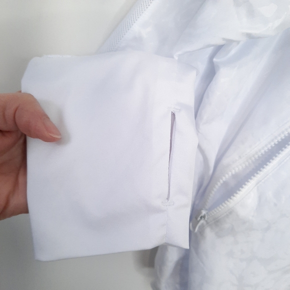 Zyia Activewear White Mesh Lined Jacket Hooded Thumb Holes Womens Size XLarge - Picture 6 of 16